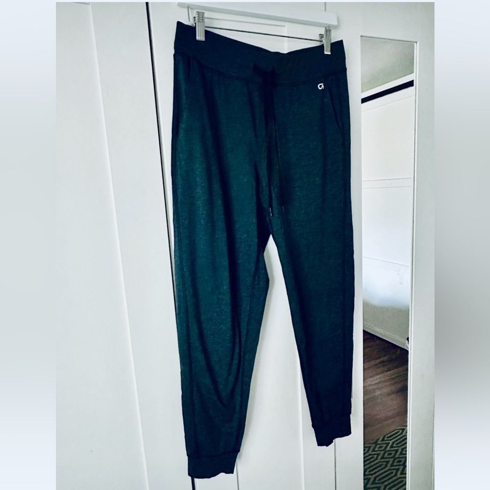 GAP Forest Green Joggers Activewear Women’s Medium
